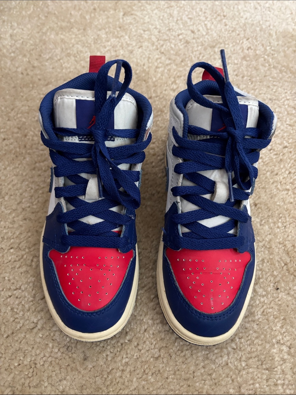 Jordan Kids High-Top Sneakers in Blue, White & Red